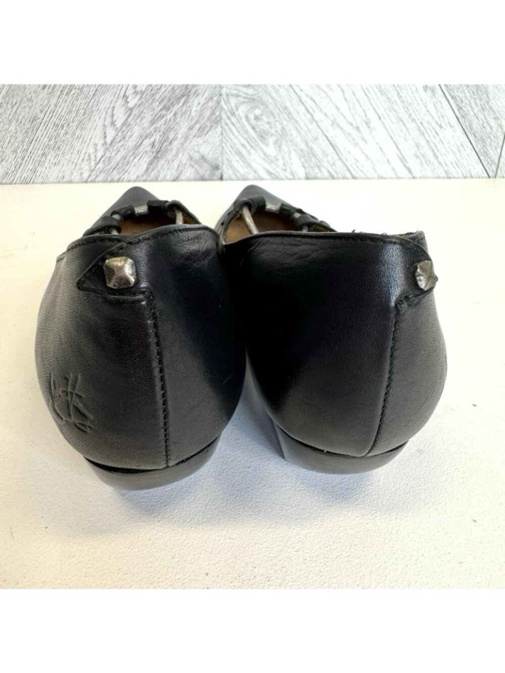 John Fluevog Truth Makena Key Ring Pump Black Shoes Womens Size 7 Low Heel - Picture 7 of 10
